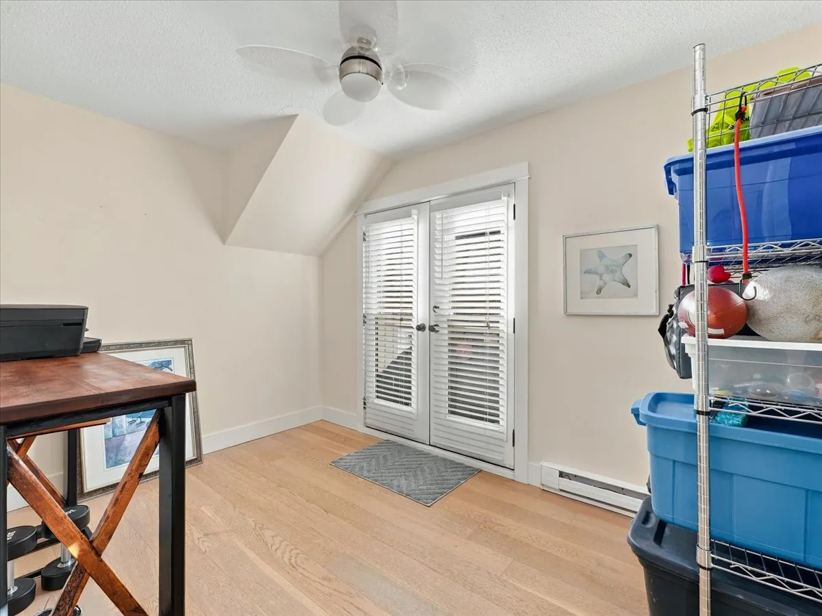 15068 Victoria Avenue, photo 28