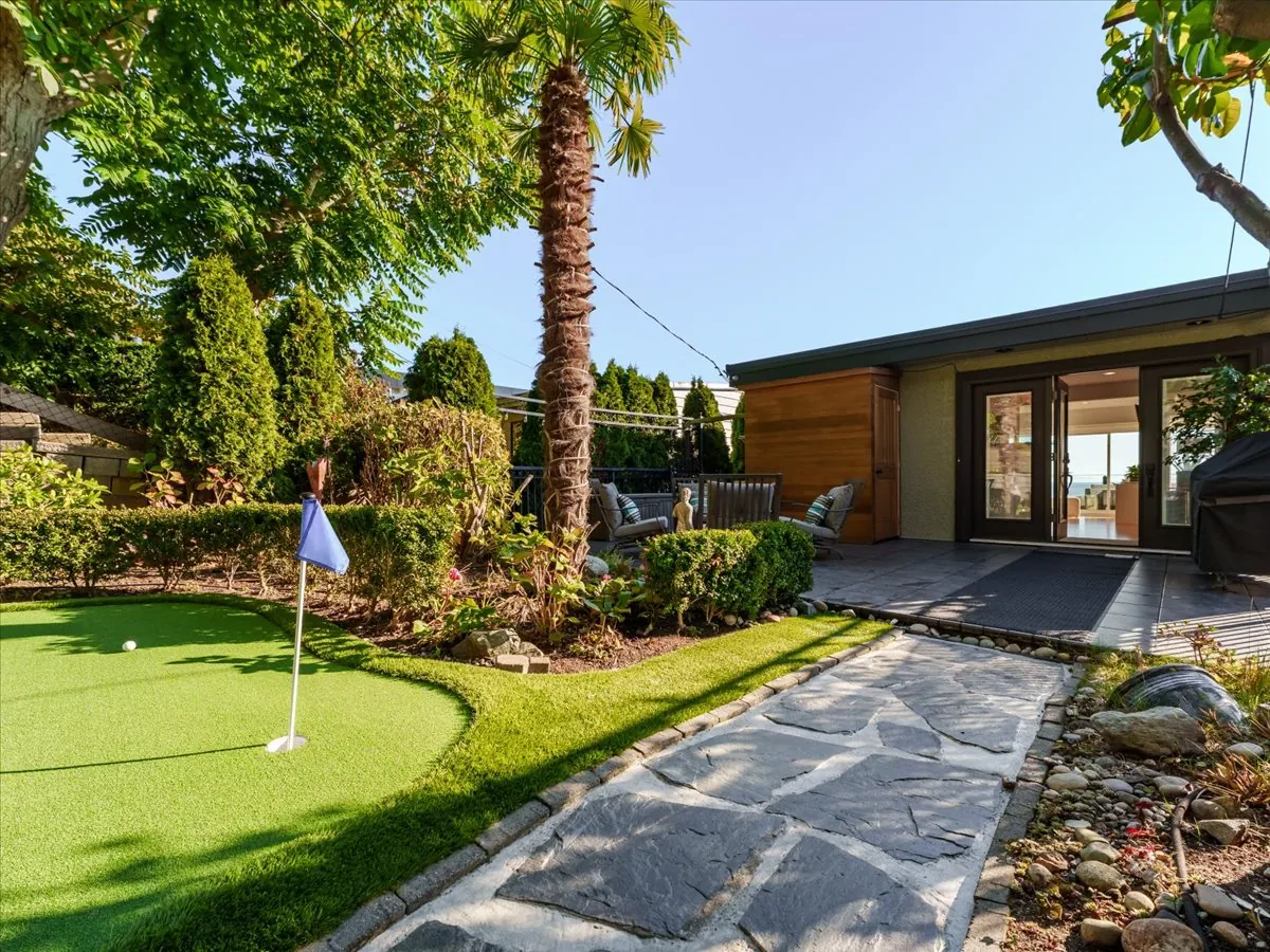 15068 Victoria Avenue, photo 31